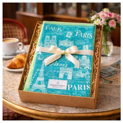 Garnier Thiebaut Geschirrtuch Carte de Paris Emeraude als Geschenk in Geschenkbox mit Schleife