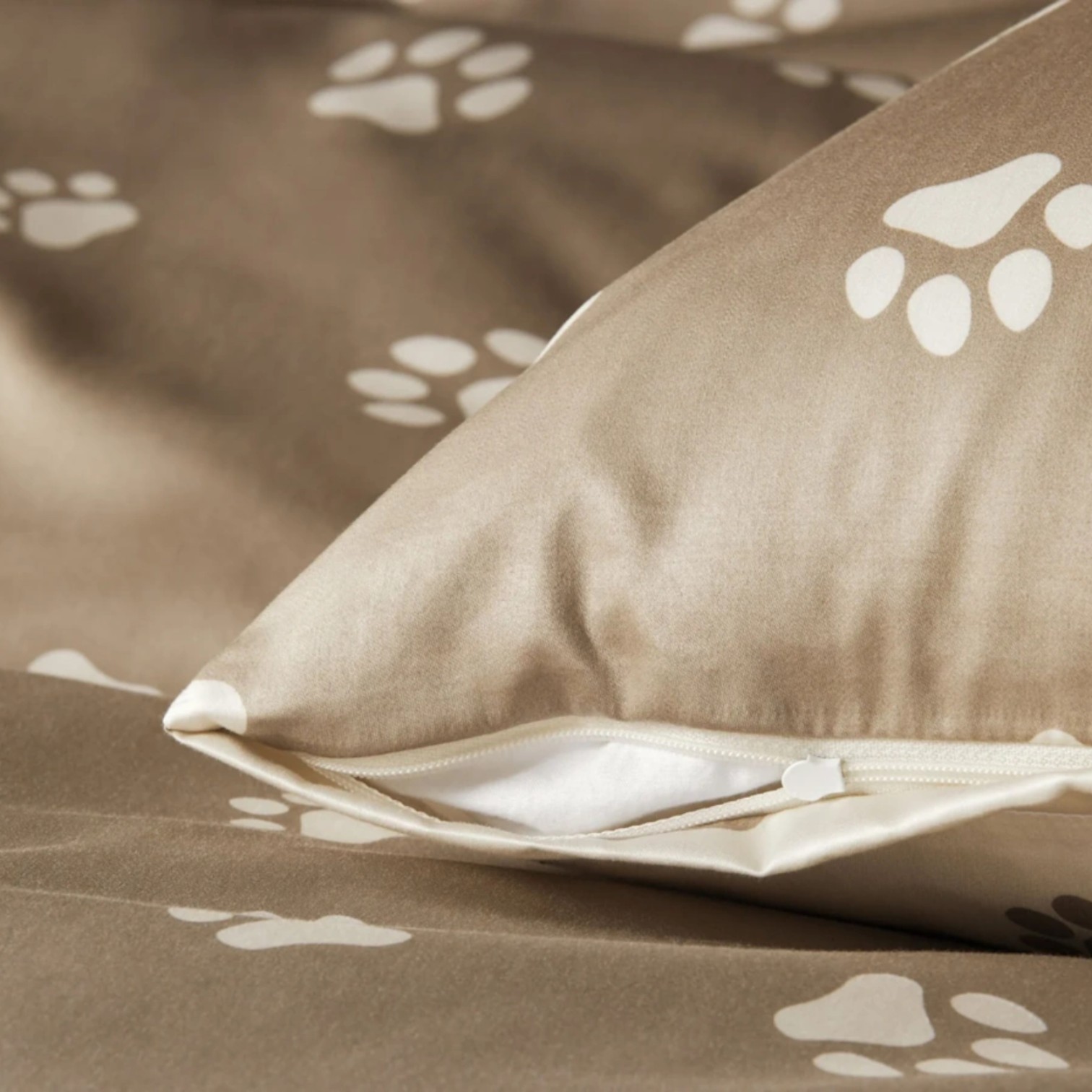 Elegante Comfort Satin Bettwäsche Paws Natur/Beige 135 x 200 cm