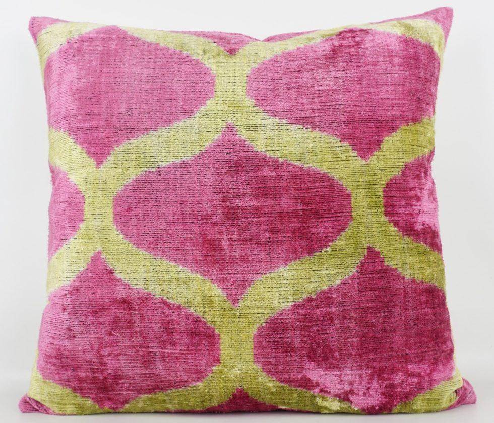 Thanks A LOT Kissenhülle 50 x 50 cm, Oberseite aus 100% Seide, organisches Muster in  Pink- Rose-Gelb