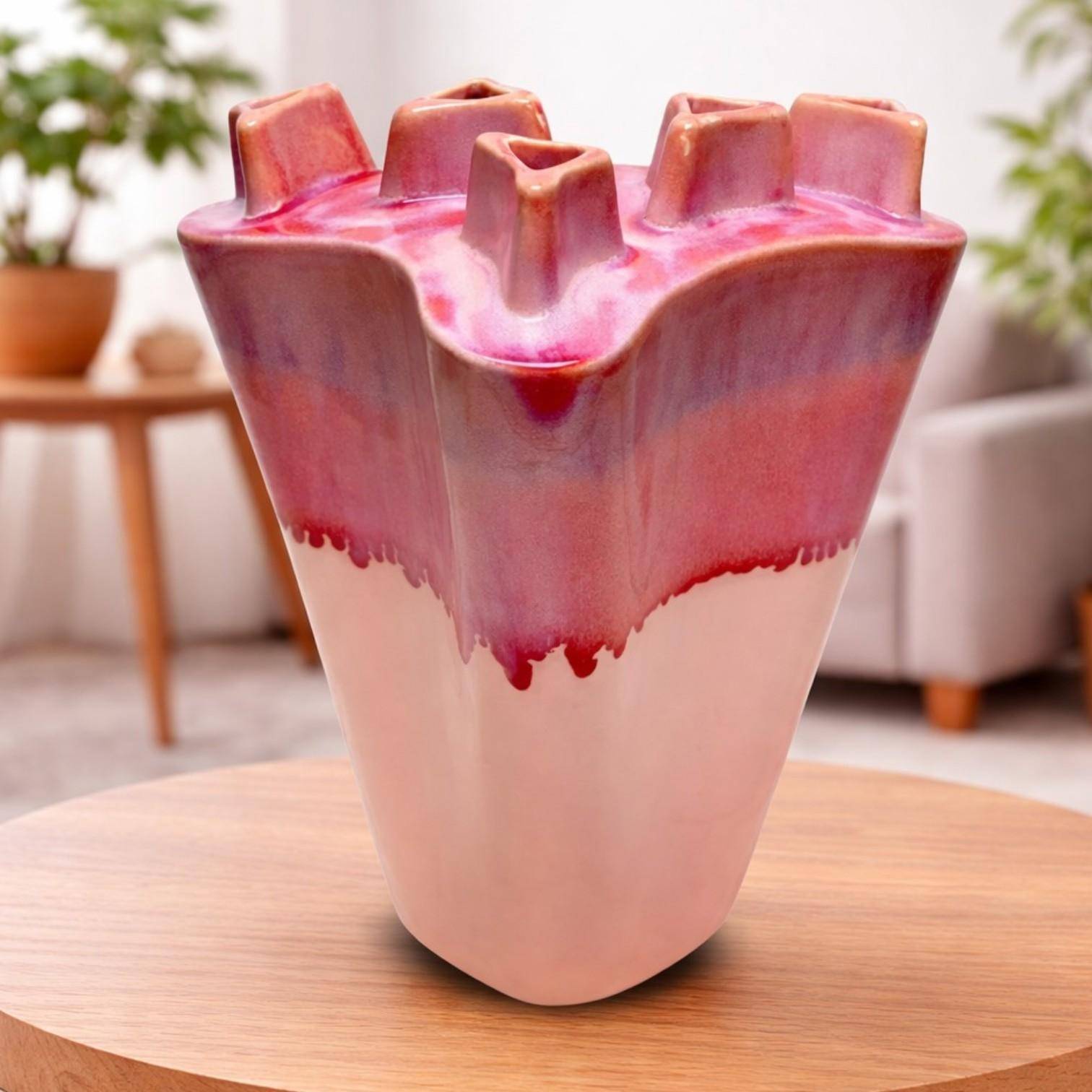 Luimes & Luimes Vase Chimney in Pink 29,5 x 20,5 x 38 cm – hohe Designvase aus Porzellan