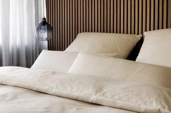 Elegante Jacquard Satin Bettwäsche Paisley Greige 135 x 200 cm