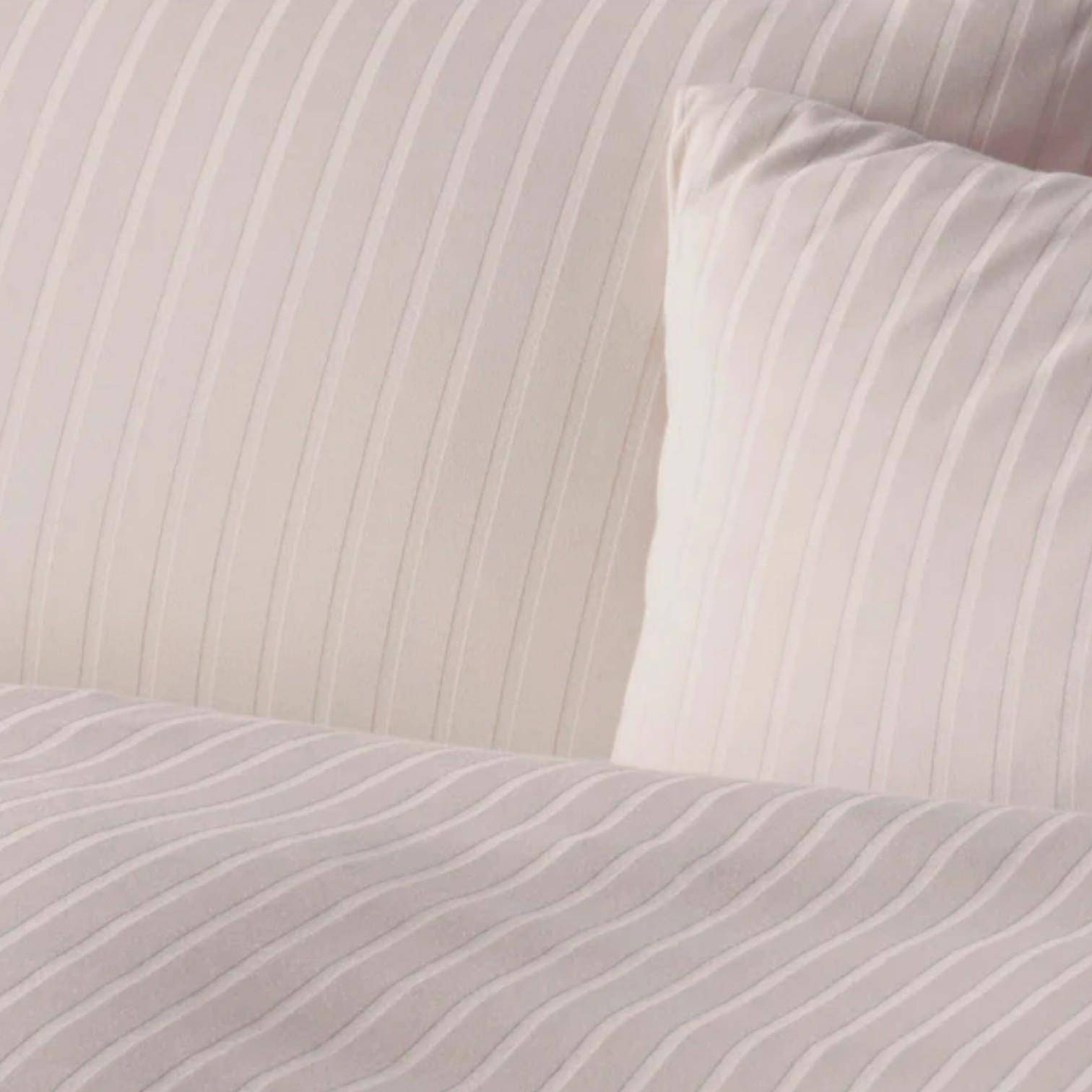 Elegante Jersey Bettwäsche Solid Stripe Rose 135 x 200 cm