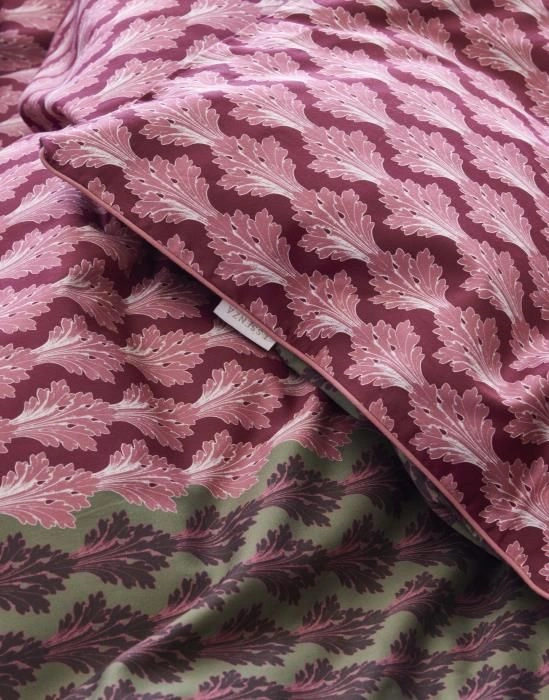 ESSENZA Baumwollsatin Bettwäsche Tesse Cherry Red 155 x 220 cm + 80 x 80 cm