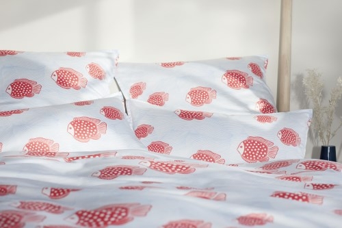 Elegante Baumwollsatin Kissenhülle zur Bettwäsche Float Koralle 40 x 80 cm