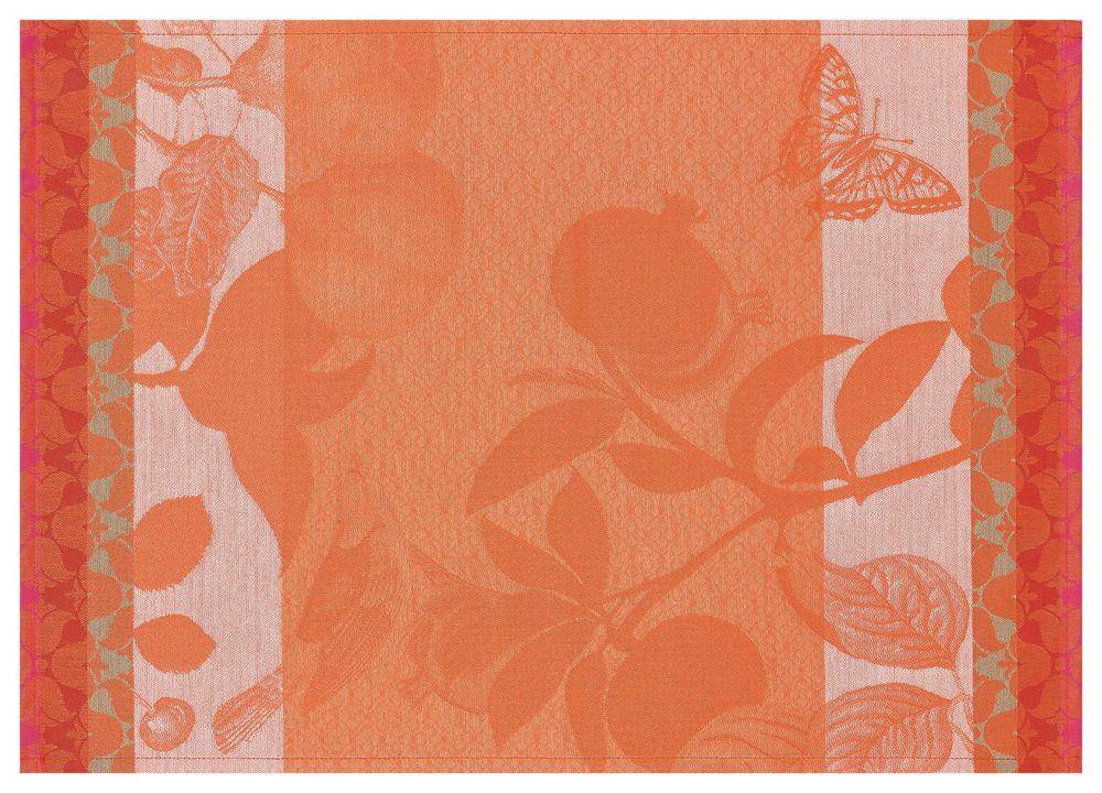 Le Jacquard Francais Jardin de Paradis Abricot 175 x 300 cm  - beschichtet