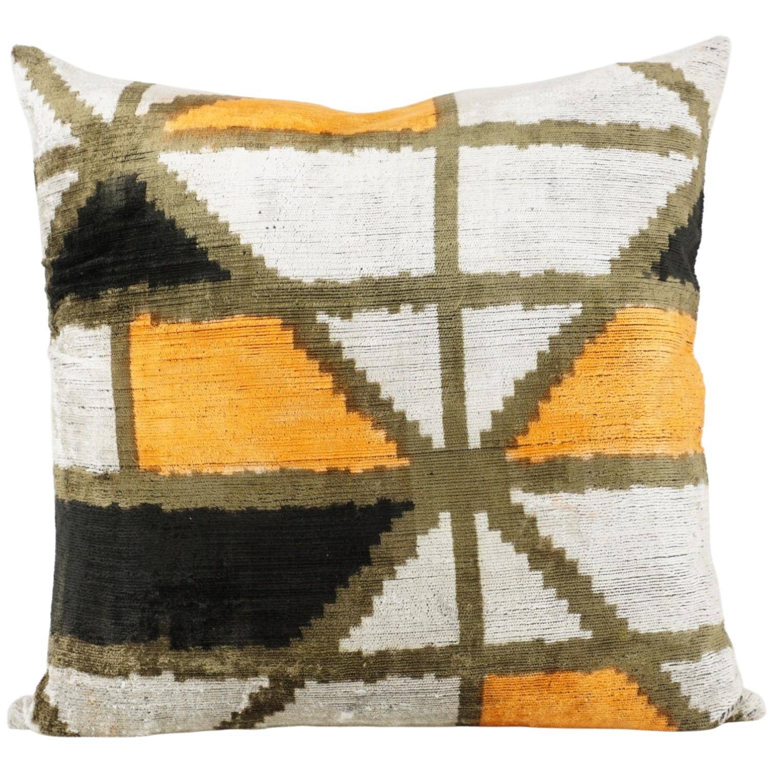 Thanks A LOT Kissenhülle Silk-Velvet Offwhite-Gelb-White 50x50 cm aus 100% Seide Design