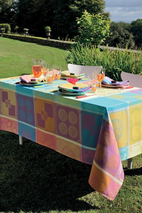Garnier Thiebaut Tischdecke Mille Batik Vibrant 175 x 250 cm 