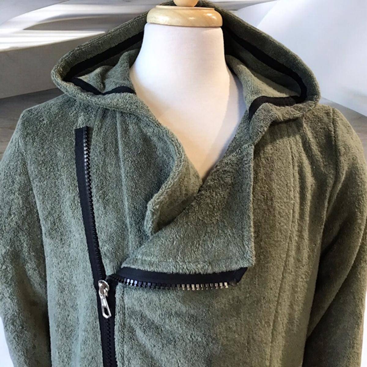 Cawö Herren Bademantel New Zipper 6516 Farbe Grün Größe M